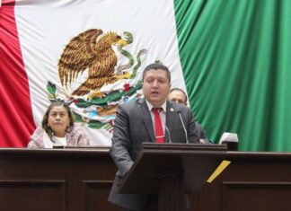 Propone Vicente Gómez reforma para garantizar indemnizaciones y pensiones para personas con enfermedades crónico degenerativas