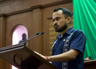 Hugo Rangel exige transparencia y austeridad en la UMSNH