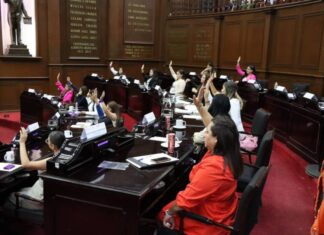 Aprueba Segundo Parlamento de Mujeres 2025 se descuente la pensión alimenticia del salario bruto del trabajador