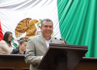 Barragán propone reforma para evitar saqueo de bienes municipales