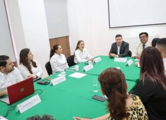 Gestiona Vicente Núñez atención al sector transportista