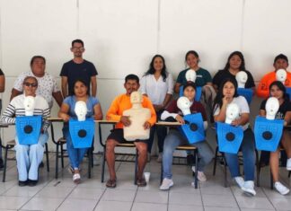 SSM capacita a prestadores de servicios turísticos de la costa michoacana