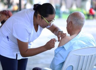 Más de 600 mil michoacanos protegidos contra la influenza: SSM