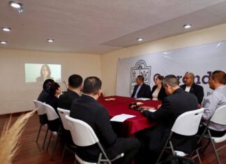 Por la inseguridad alcaldesa de Queréndaro entrega informe virtual en Cabildo