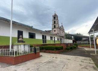 Sin clases y en riesgo alumnos de escuela rural de Morelia por pésimas condiciones de los salones
