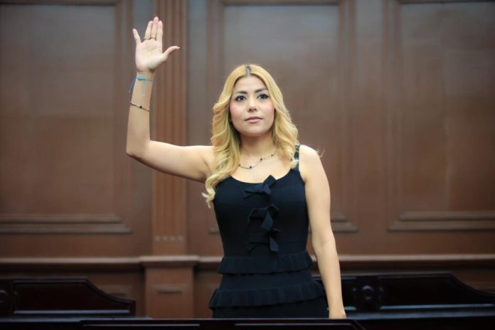 Desde tribuna del Congreso, Sandra Garibay pide justicia para los citricultores de Apatzingán
