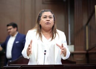 Exhorta Belinda Iturbide a prevenir el cáncer de mama en Michoacán