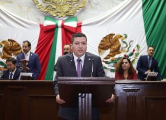 Propone Vicente Gómez normar exposición digital indebida de infancias y adolescentes